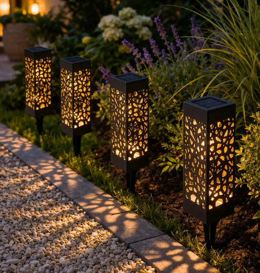 8 szt. Solarna lampa LED do wbijania w ziemię, ogrodowa latarnia ażurowa, barwa CIEPŁA