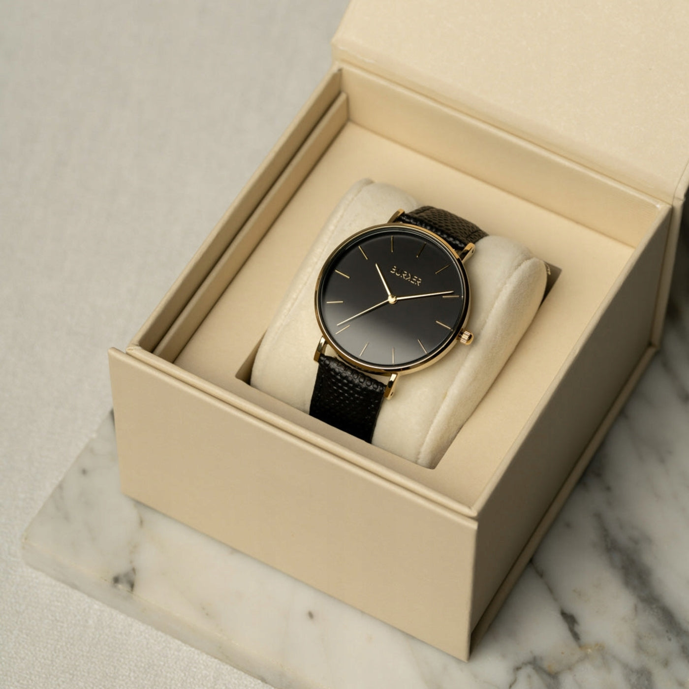 BURKER Moteriškas laikrodis Emily - Odinis dirželis - Auksinė-juoda oda