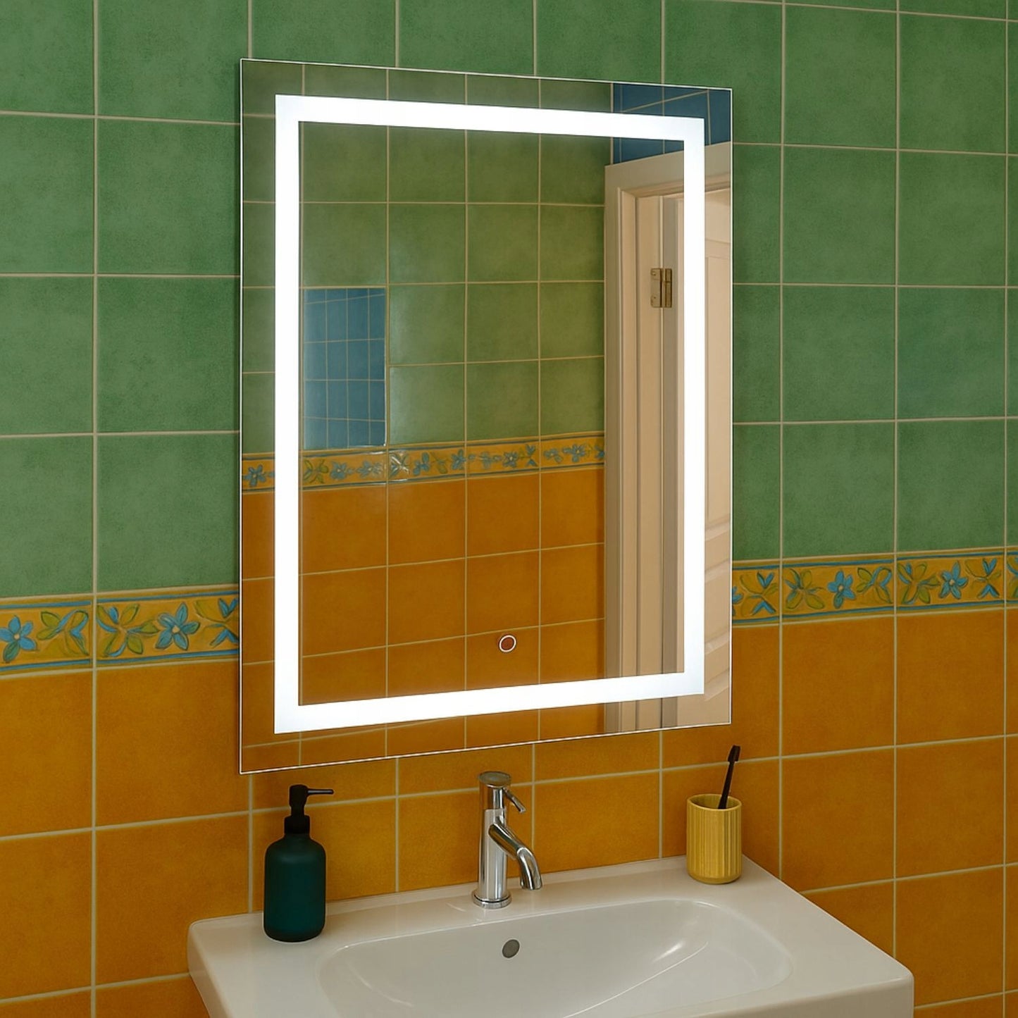 Vonios veidrodis LUNA 60 X 80 cm jutiklinis jungiklis LED apšvietimas