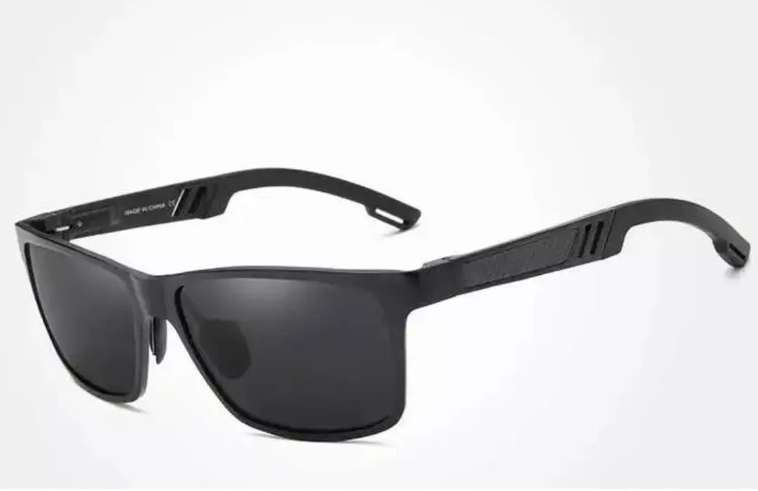 Vyriški akiniai nuo saulės KINGSEVEN POLIARIZACINIAI UV400 RINKINYS + DĖKLAS