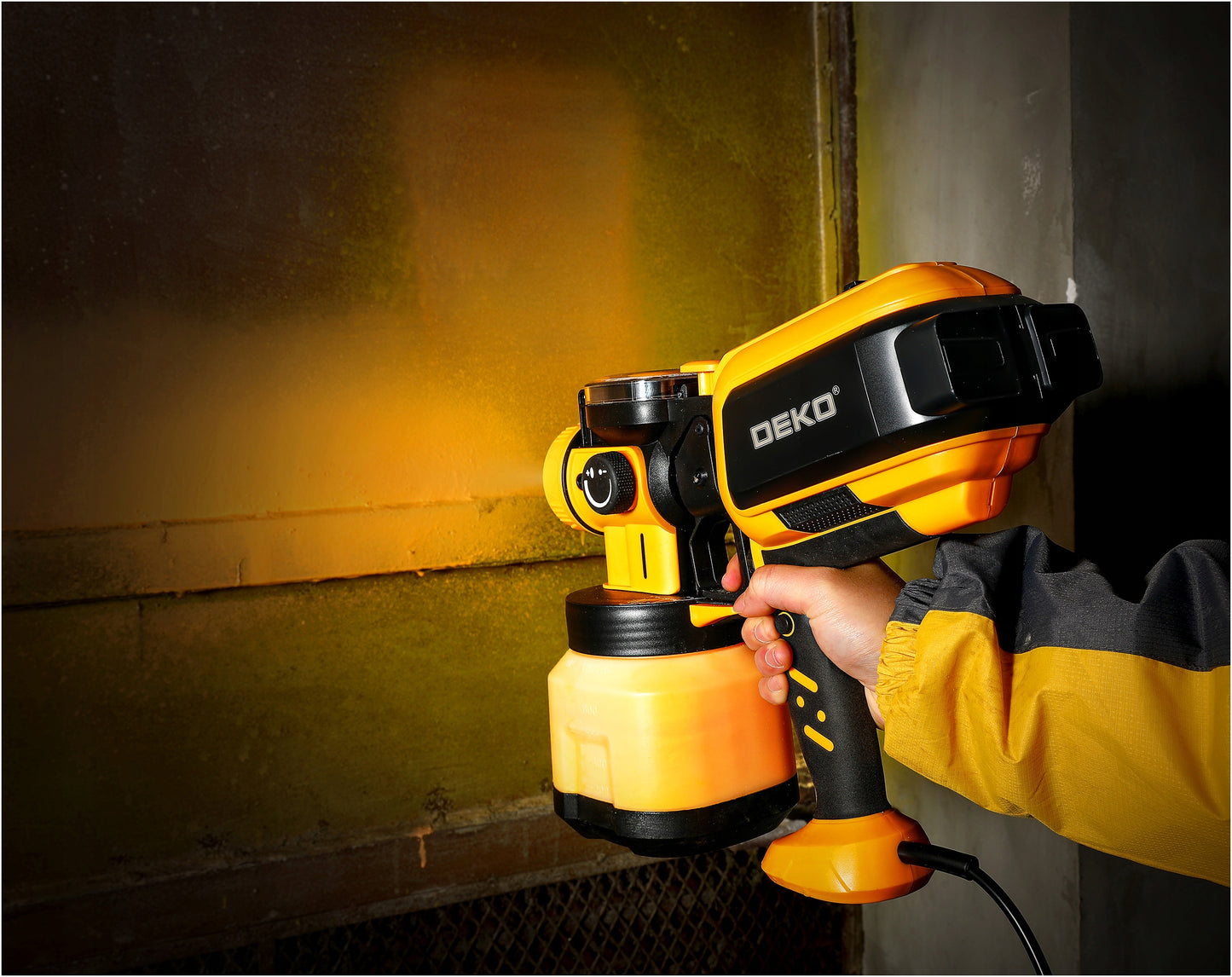 DAŽYMO PISTOLETO SIENOMS AGREGATAS, 3 ANTGALIAI, 120 DIN, XXL RINKINYS DEKO