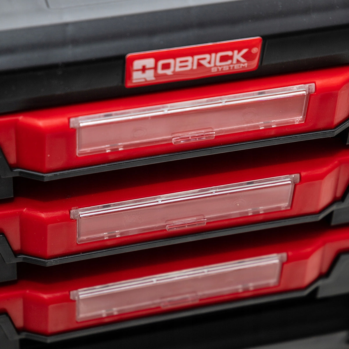 QBRICK SYSTEM PRO stalčių dirbtuvių rinkinys 1 2.0 su ratukais, įrankių dėžė