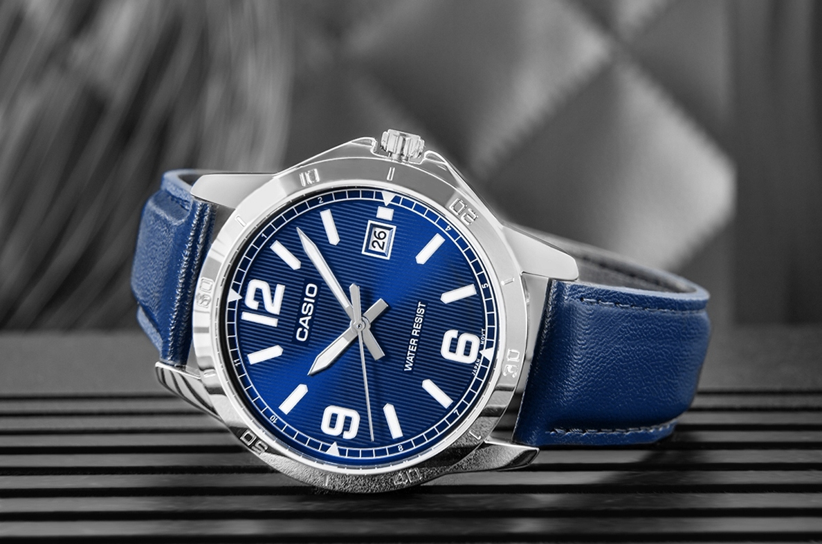 Klasikinis laikrodis su odiniu dirželiu "Casio" MTP-V004L