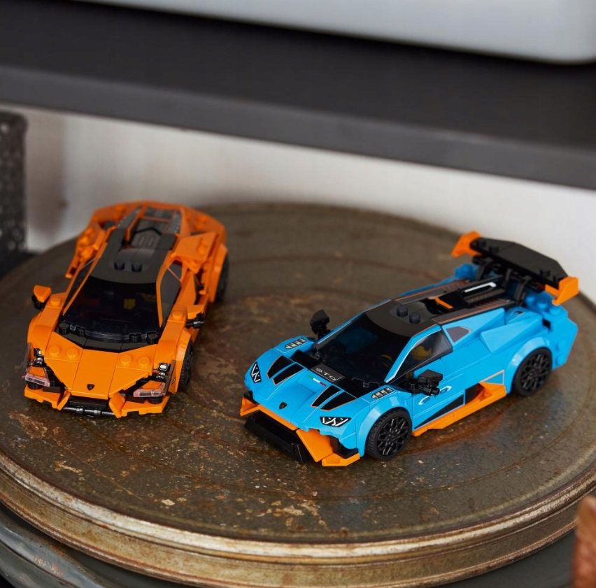 Konstruktorius LEGO „Lamborghini Revuelto ir Huracan STO“