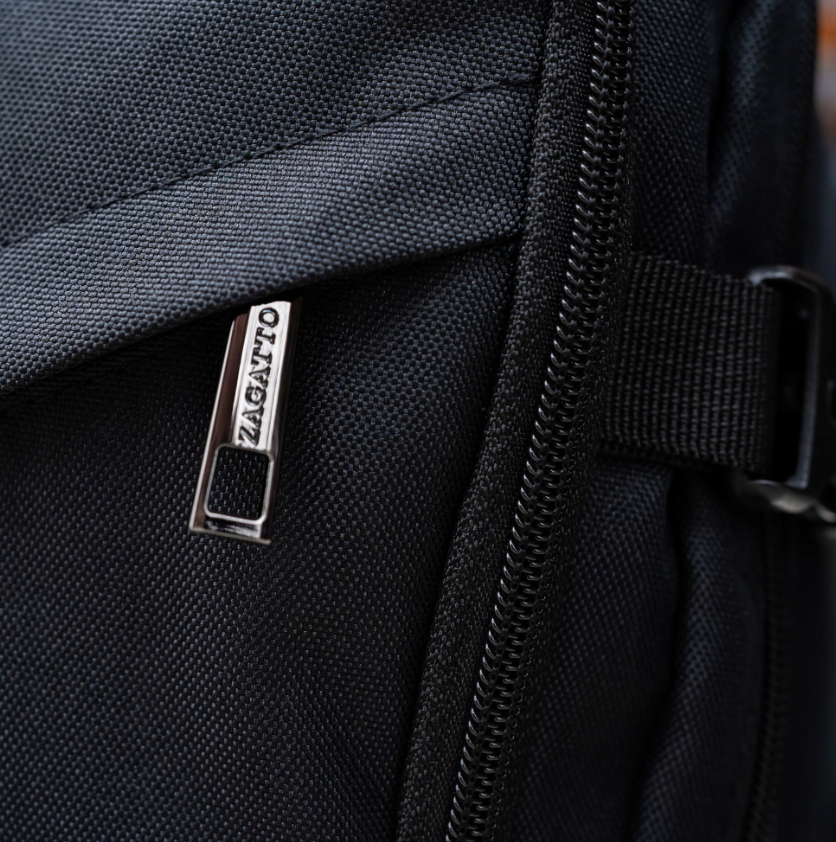 Kuprinė rankiniam bagažui "Zagatto" juoda 40×20×25cm