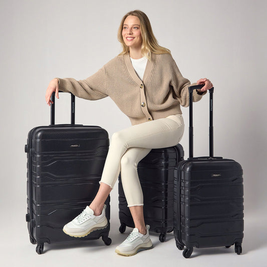 Vidutinio dydžio kelioninis lagaminas su ratukais RYANAIR 60L kietas ZAGATTO