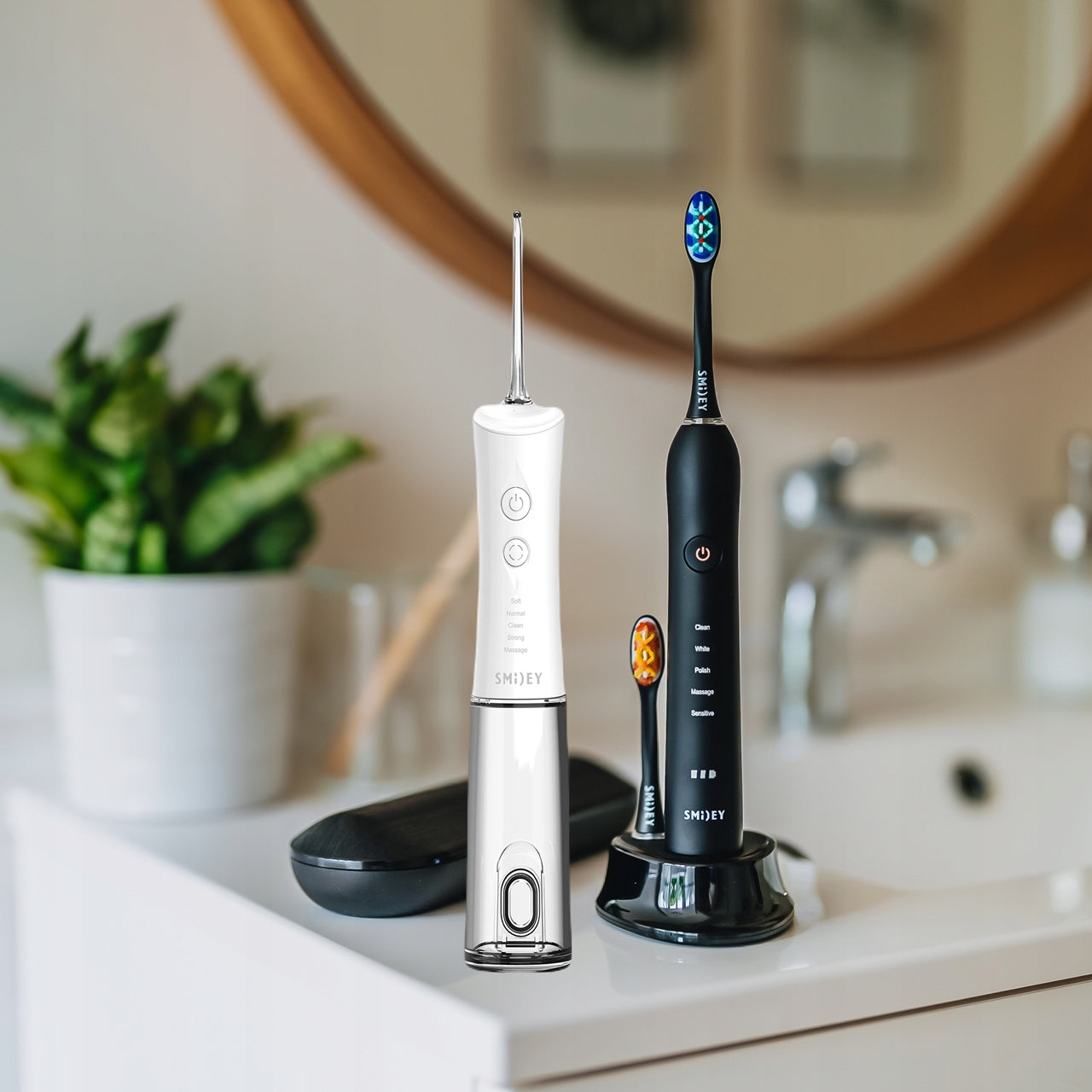 Sonicinis dantų šepetėlis Smiley + Belaidis dantų irigatorius