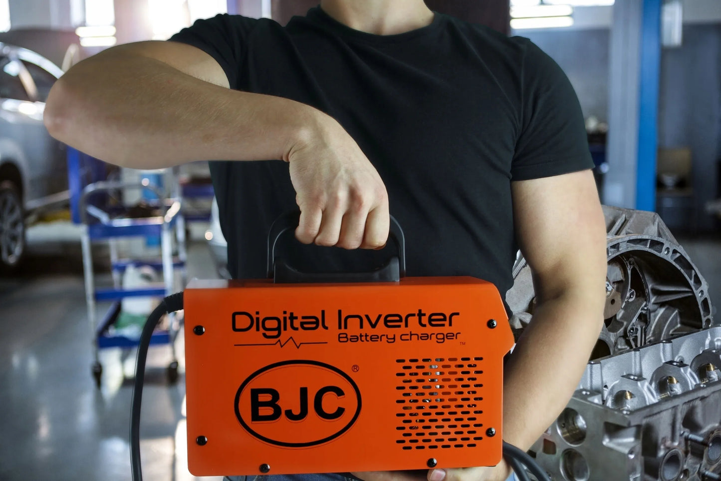 BJC inverterinis automobilių įkroviklis su paleidimo funkcija 12/24V 50-500Ah PRO PLUS