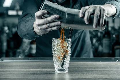 14 dalių baro kokteilių rinkinys su stovu, sidabrinis „Tin on tin“ plaktuvas