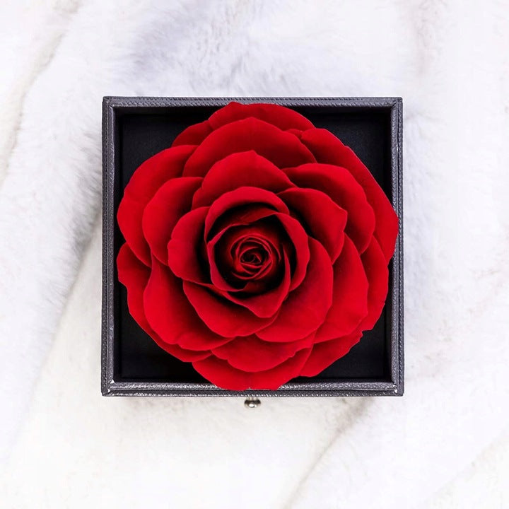 Amžina rožė stikle su karoliais Valentino dienos dovana merginai