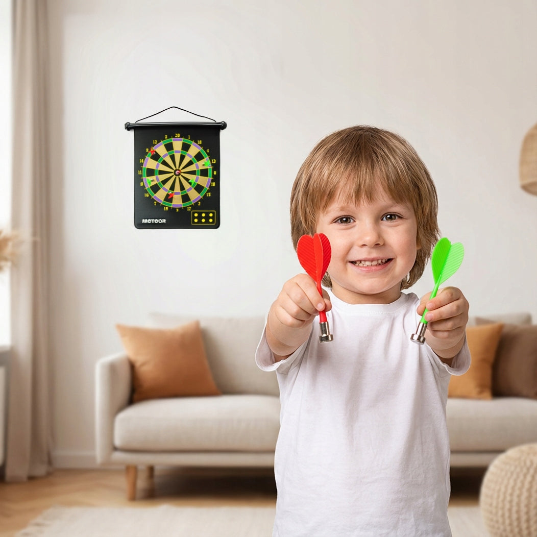 MAGNETINIS DARTŲ TAŠKYMAS DVIPUSIS SUSIKLAPSTOMAS METEOR 2 žaidimai 6 strėlės dėkle