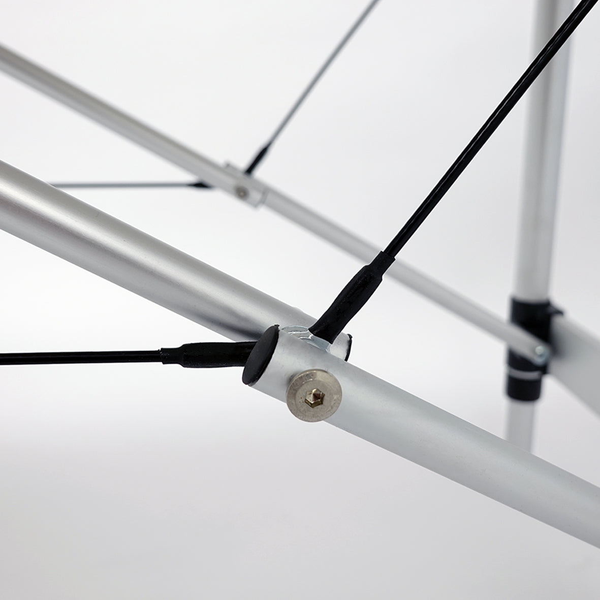 Grožio procedūrų sulankstoma nešiojama mobilioji aliumininė masažo kušetė