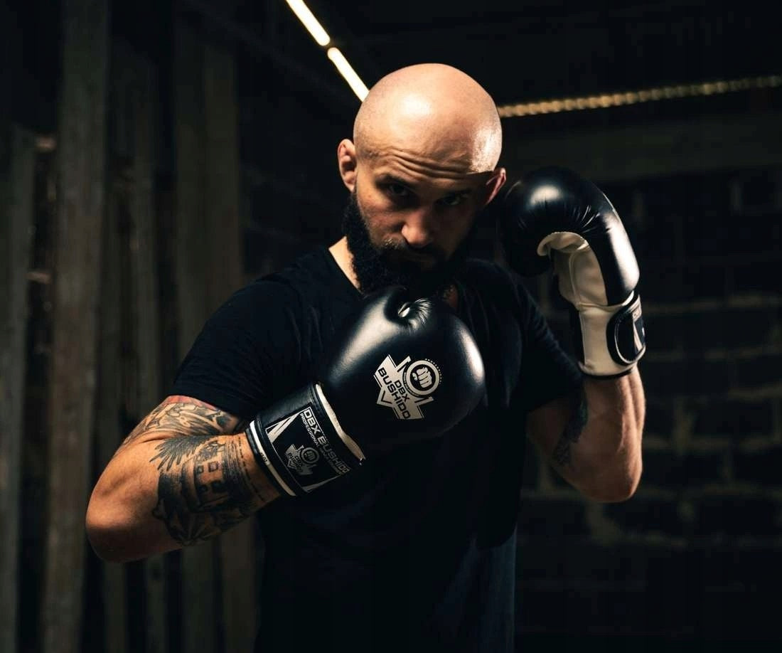 Bokso pirštinės 16oz - Classic White - Origin Series Bokso Pirštinės