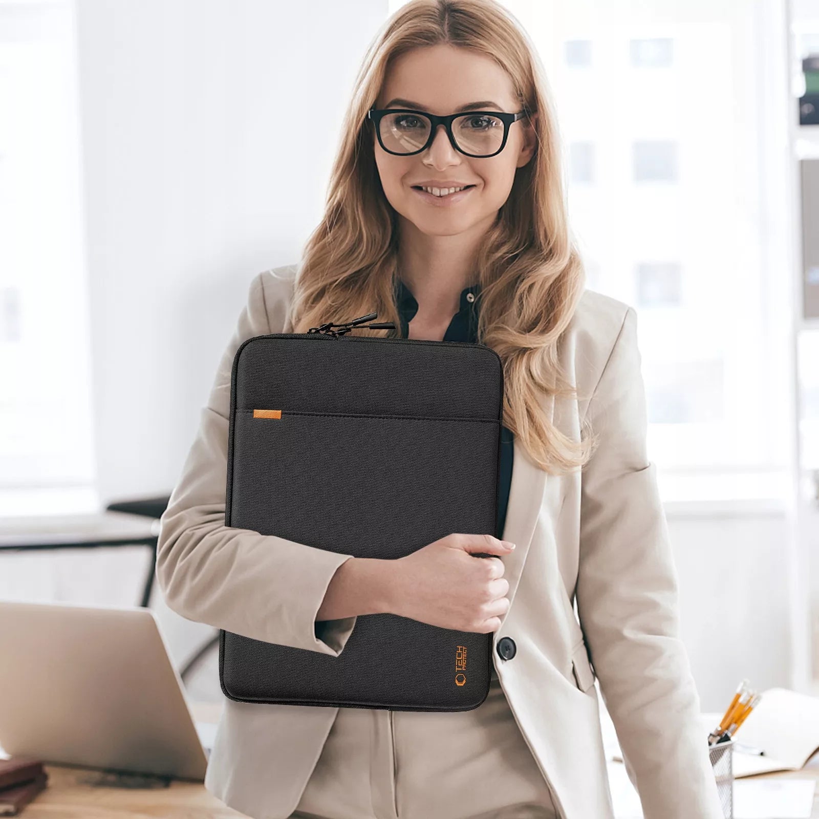 MIĘKKIE ETUI POKROWIEC TORBA DO LAPTOP 15 16 / MACBOOK AIR PRO M1 M2 M3 M4