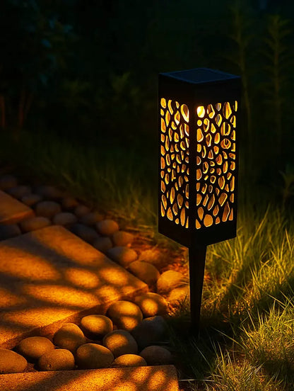 8 szt. Solarna lampa LED do wbijania w ziemię, ogrodowa latarnia ażurowa, barwa CIEPŁA