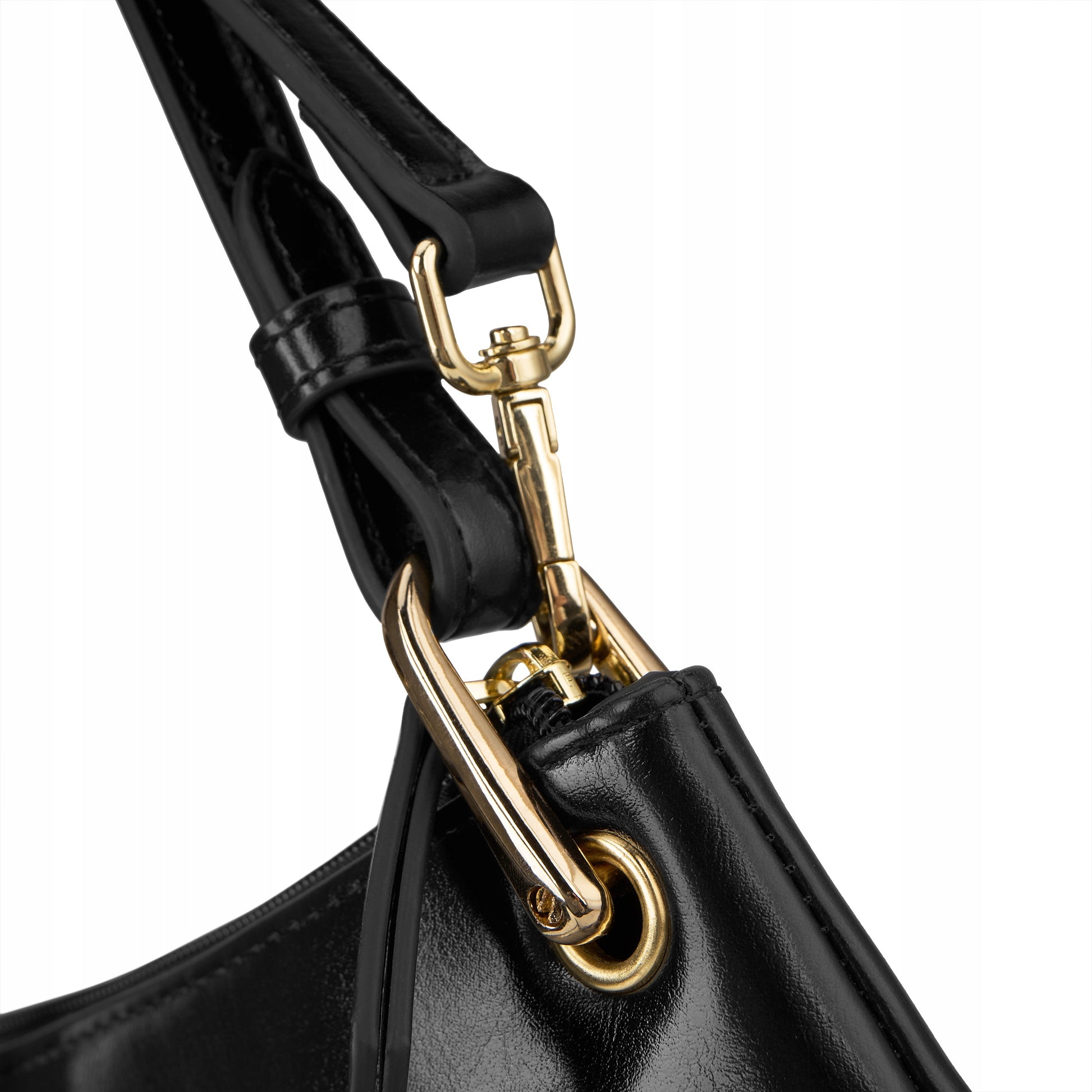 BETLEWSKI moteriška rankinė iš lygios ekologiškos odos, reguliuojama, skirta nešioti rankoje, vizitinė