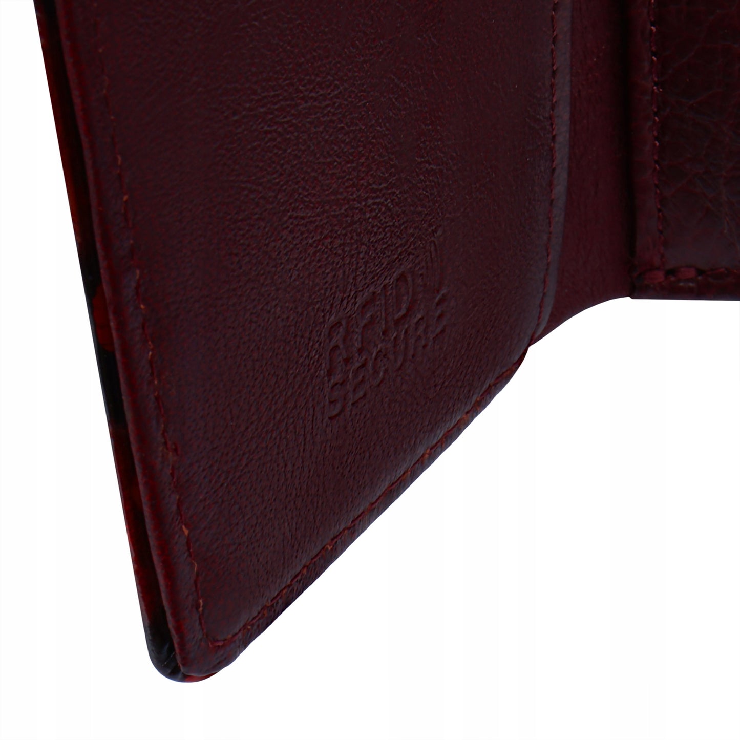 Stilinga lakuota odinė moteriška piniginė su monetų užsegimu Betlewski