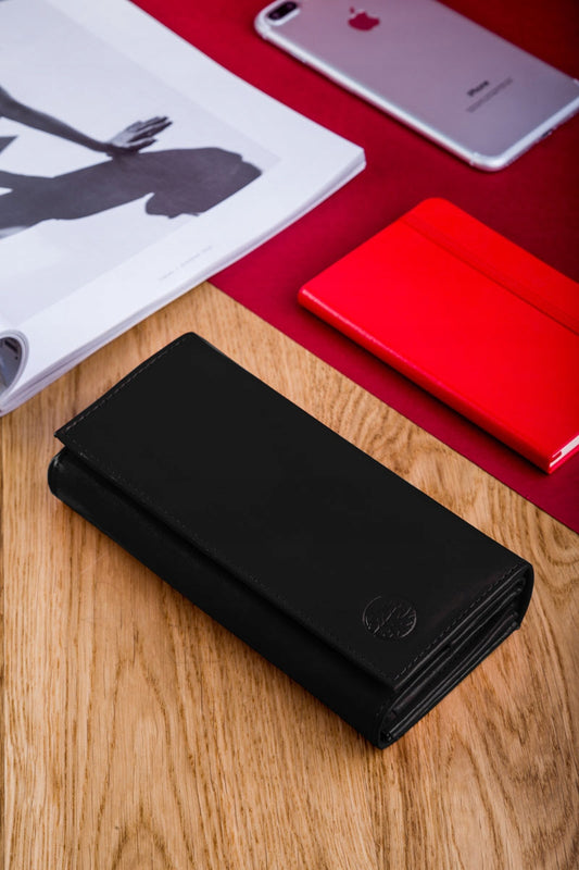 Betlewski Odinė didelė elegantiška madinga moteriška piniginė su užsegimu