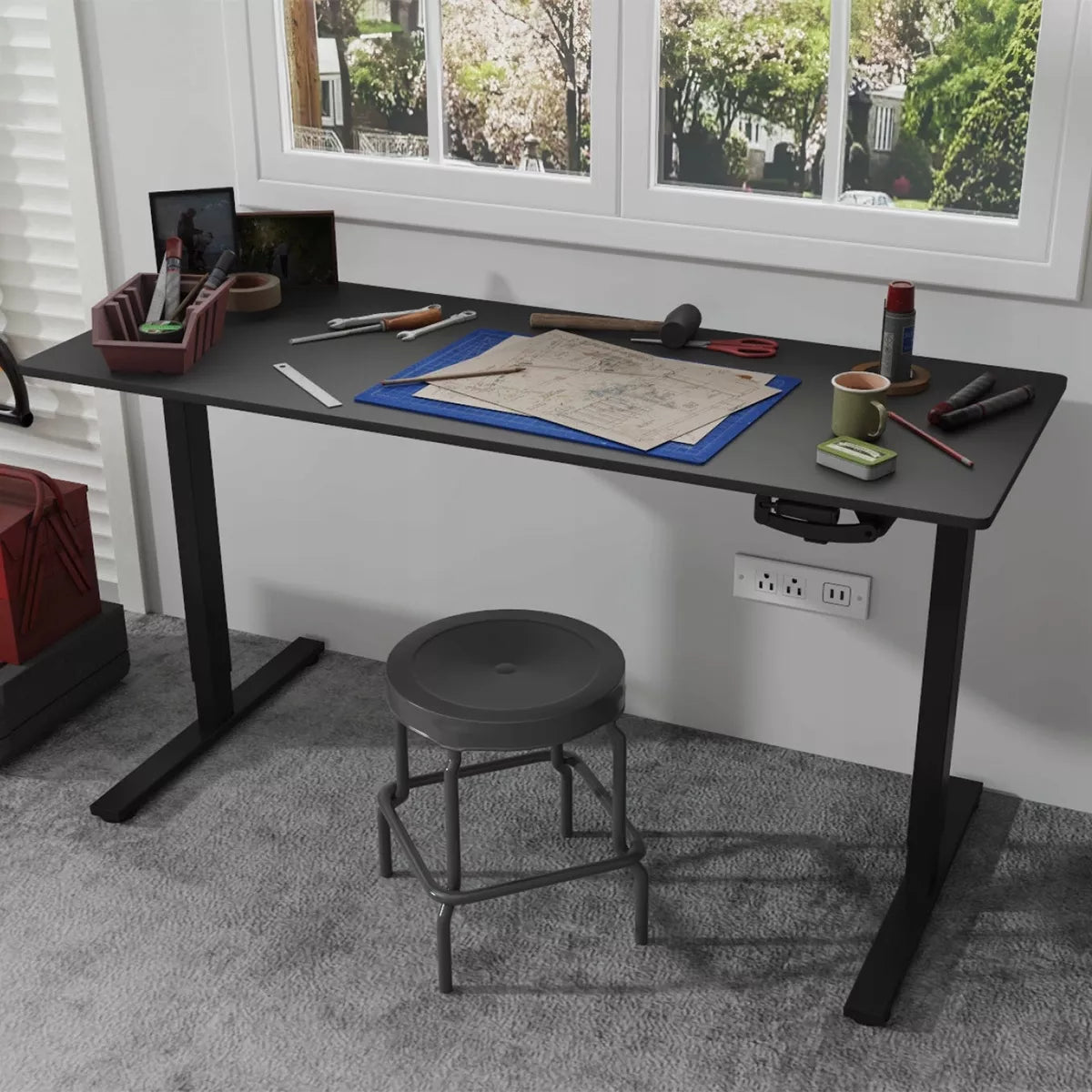 Rankiniu būdu reguliuojamas stalas 140x60 Aukščio reguliavimas 72-109cm Spacetronik