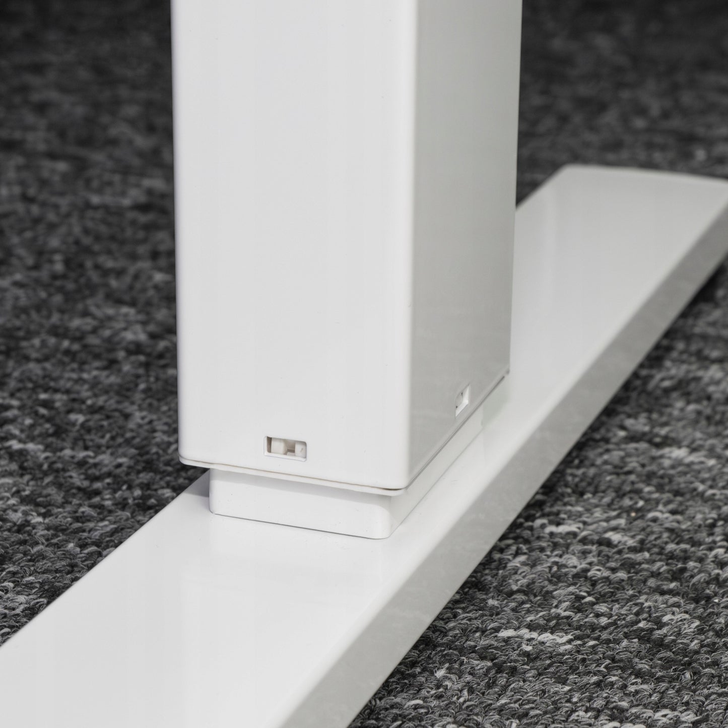 Elektrinis reguliuojamas stalas Control+ 120/60 LVNSystem baltas reg. 73-122