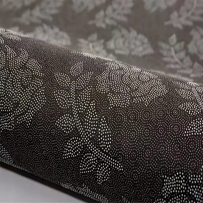 PILKAS KILIMAS 220X160 ŠIUOLAIKIŠKAS SVETAINEI, KAMBARIUI JUODAS AUKSO SPALVOS NESLYSTANTIS