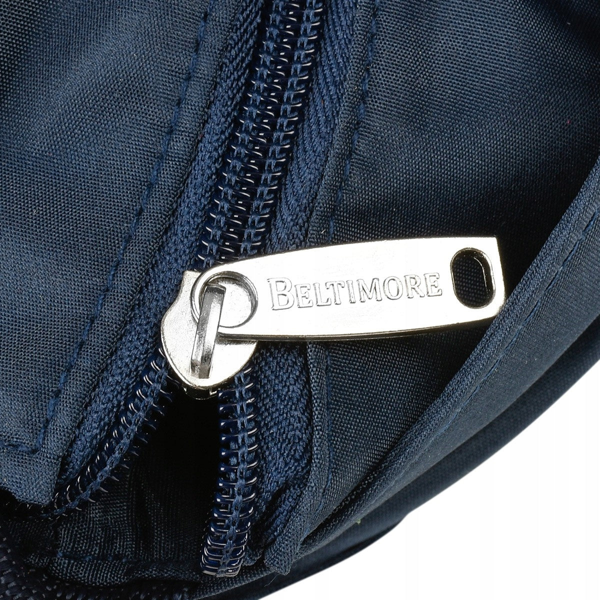 Moteriška rankinė, lengva, medžiaginė pašto rankinė, talpi, su atvartu, Beltimore A4