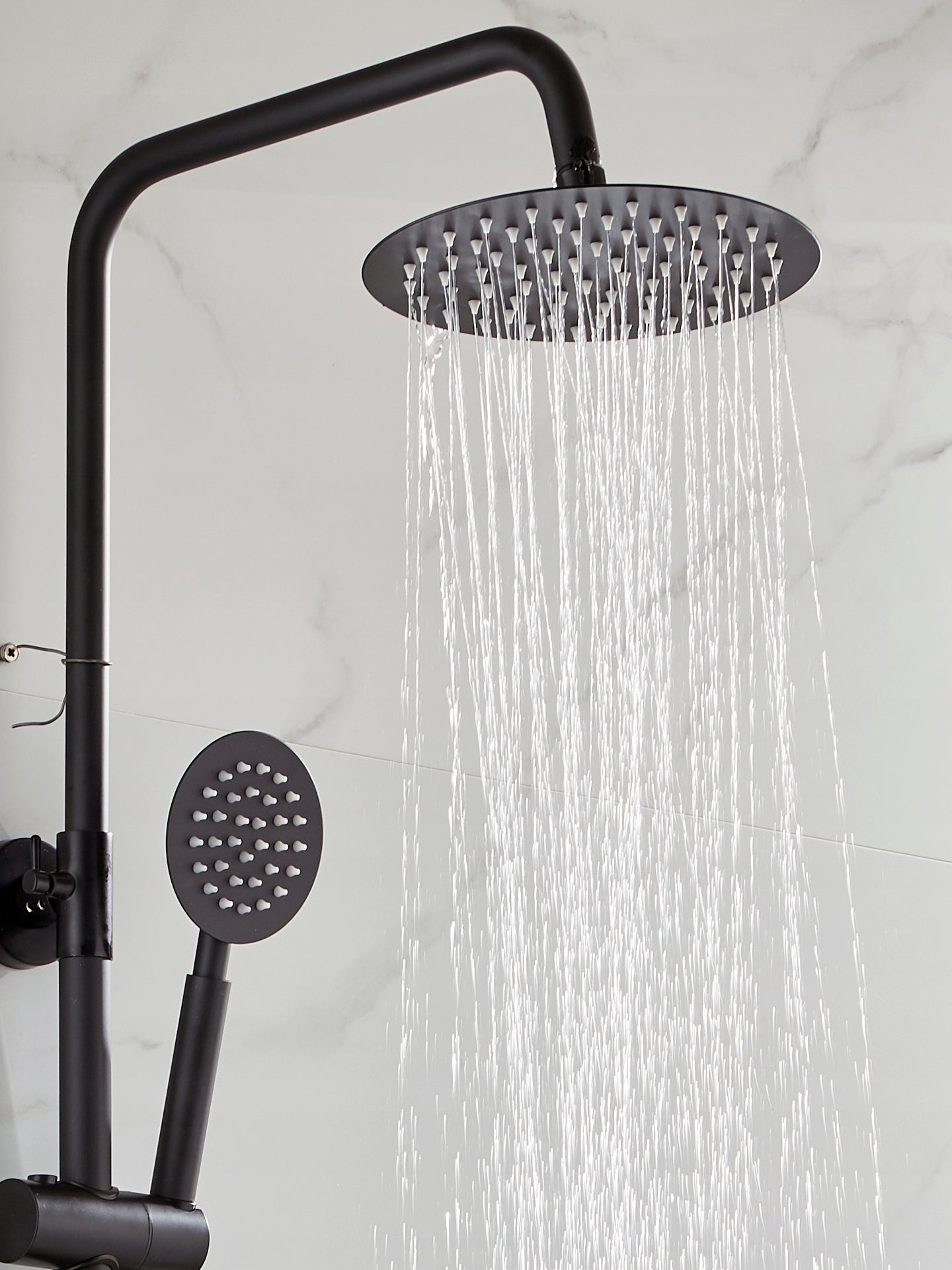 Lietaus dušas 1,5 m 170-200 skersmuo 20 cm žalvario juodas dušo komplektas