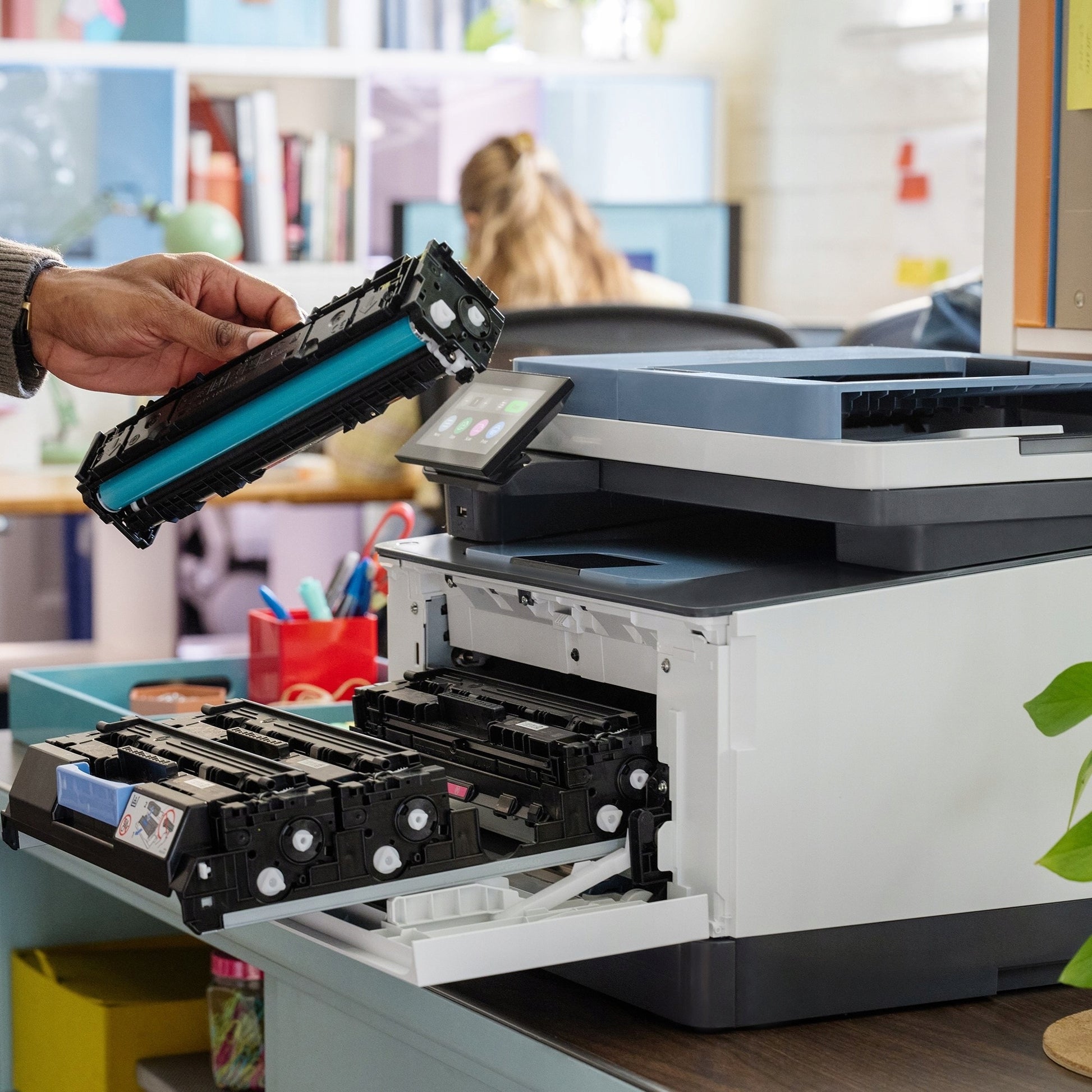 Daugiafunkcis lazerinis spausdintuvas (spalvotas) HP LaserJet Pro MFP 3302sdw