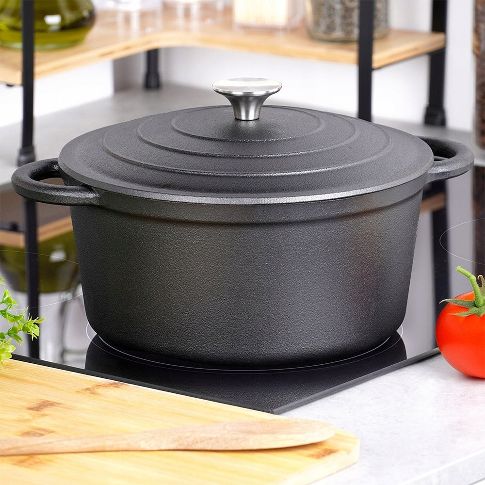 Keta iš ketaus su dangčiu troškintuvui gaminti, kepti, troškinti 3,9L