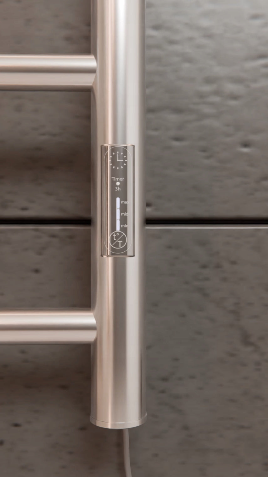 Energijos taupymo elektrinis vonios radiatoriaus 505x400 mm 35W chromas