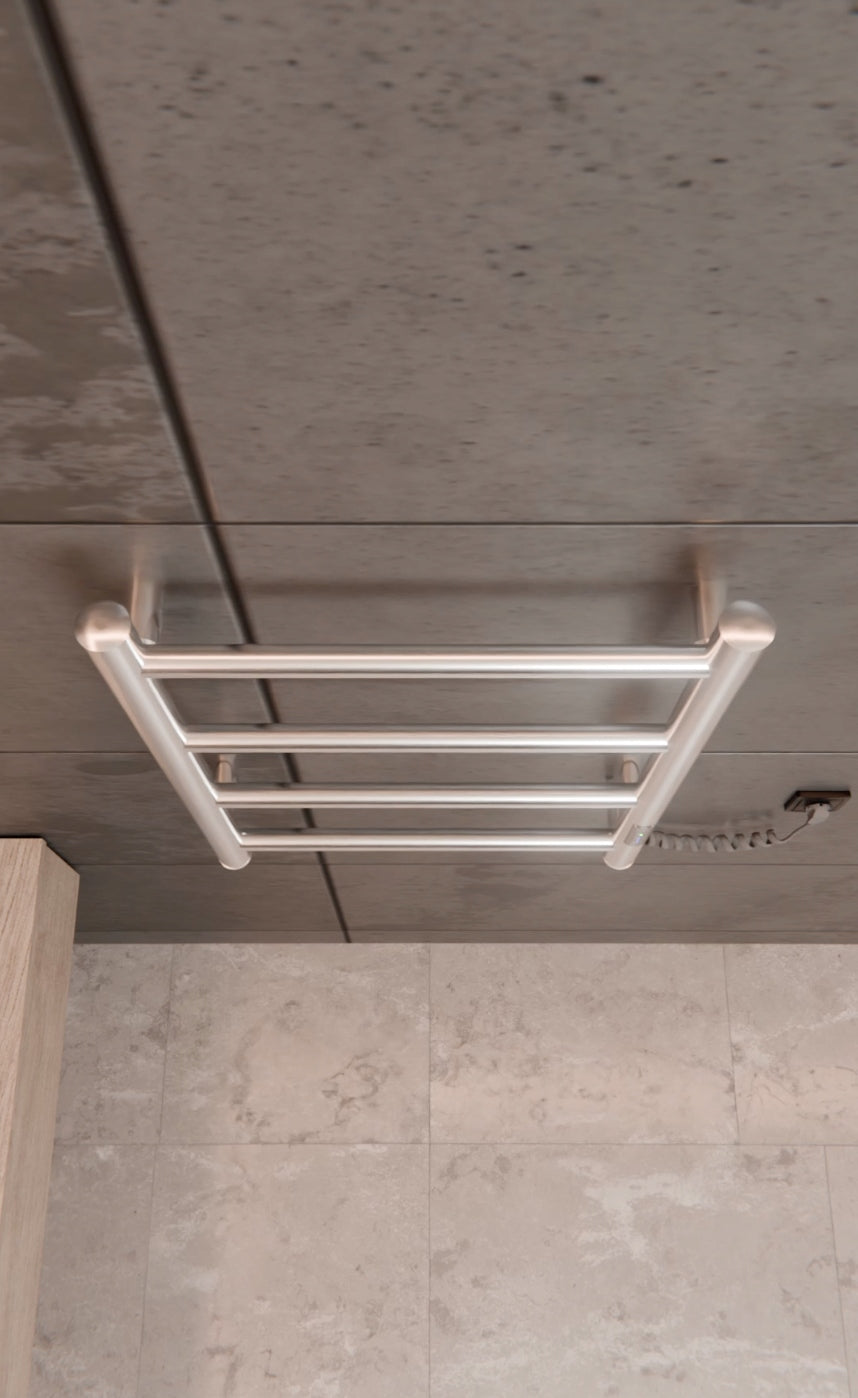 Energijos taupymo elektrinis vonios radiatoriaus 505x400 mm 35W chromas