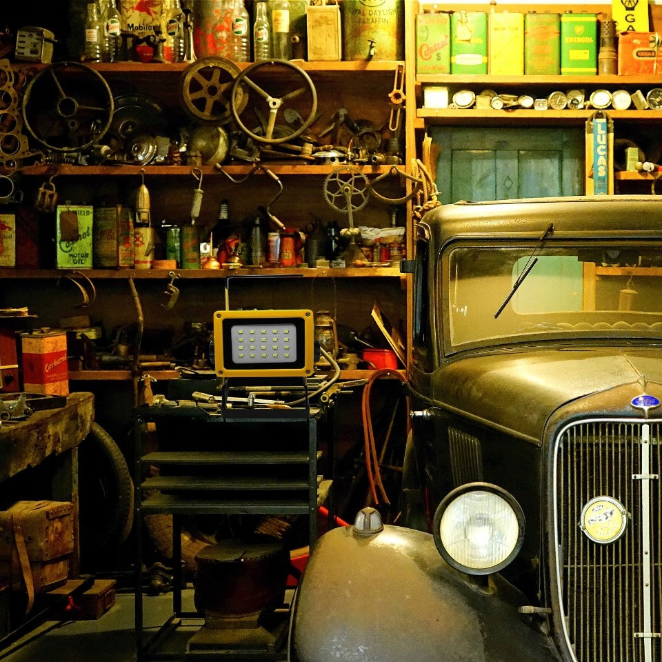 LED DARBINIS STATYBINIS PROŽEKTORIUS 30W AKUMULATORINIS NEŠIOJAMAS Galingas, Ryškus, Su kabeliu