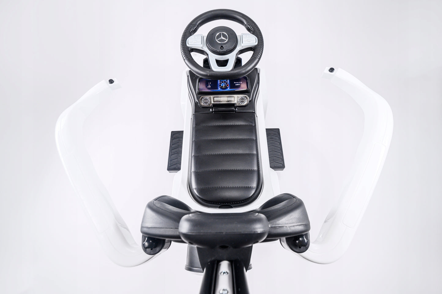 Vaikiškas automobilis stumiamas, automobiliukas MERCEDES su guminiais ratais, odine sėdyne, kaip vaikštynė - puiki dovana