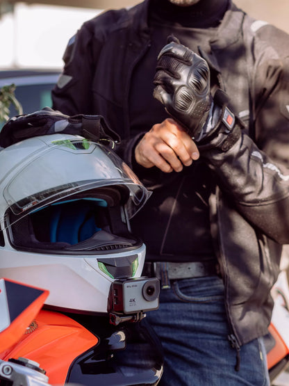Sportinė kamera BLOW GoPro4U 4K WiFi USB su vandeniui atspariu dėklu ir priedų rinkiniu