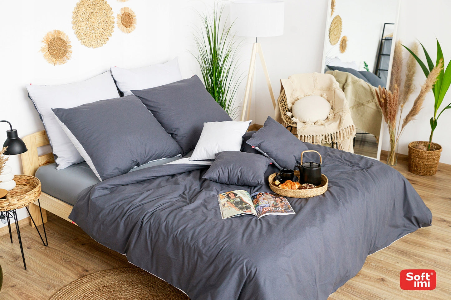 Patalynės komplektas 200x220 cm, 100% medvilnė, + 2 užvalkalai 70x80 cm, dvipusė patalynė.