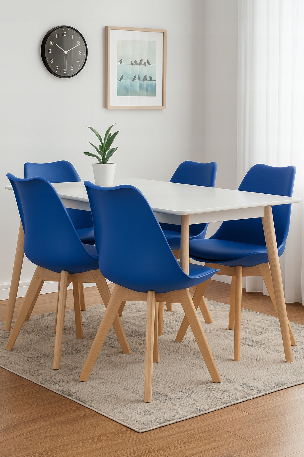 Skandinaviška kėdė su pagalvėle, mėlyna, medinės kojos, ekooda, 4 vnt.