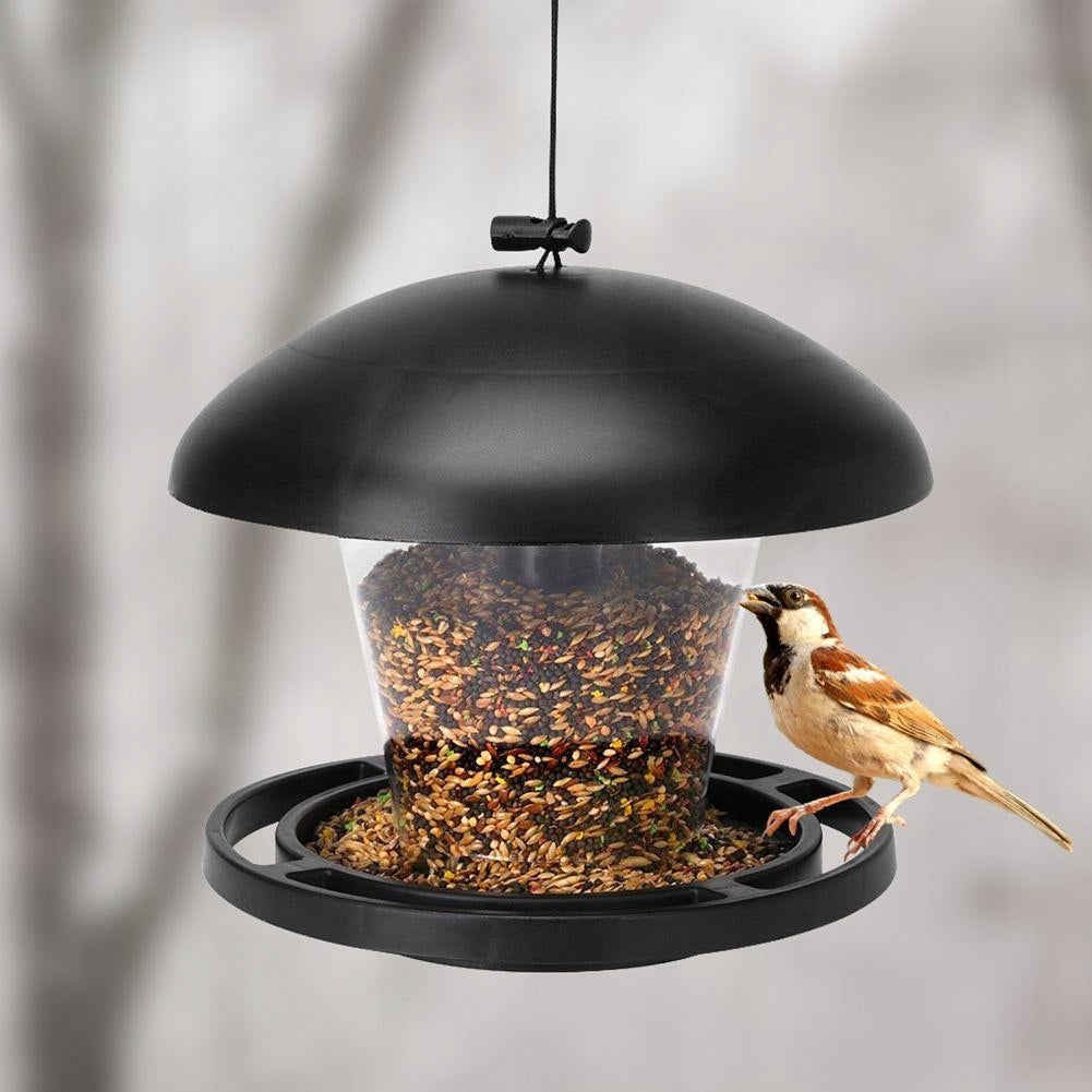 Juodas pakabinamas paukščių lesyklėlės namelis maistui ir sėkloms