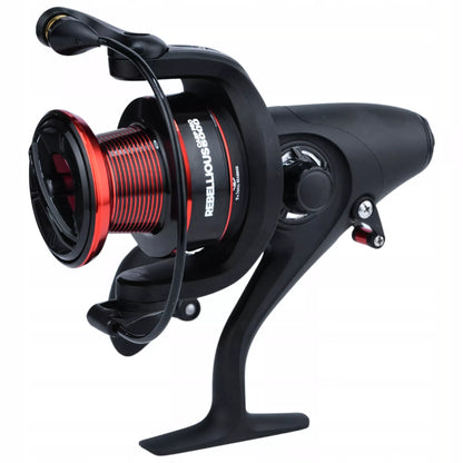 Ritė Hokkaido Rebellious Carp Pro 5000 su laisvąja eiga + Atsarginė špūlė