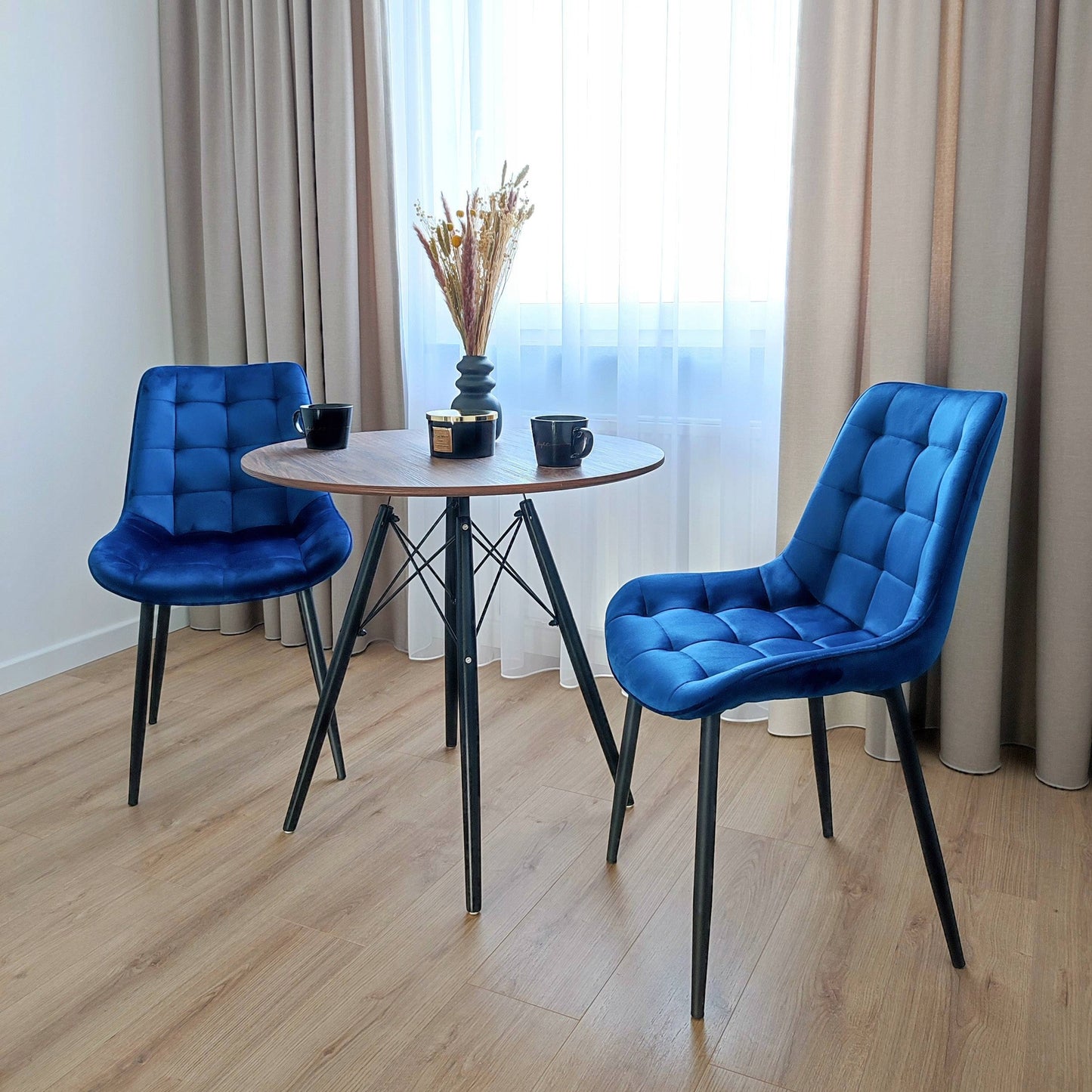 Norman Velvet Granatinė Veliūrinė Kėdė