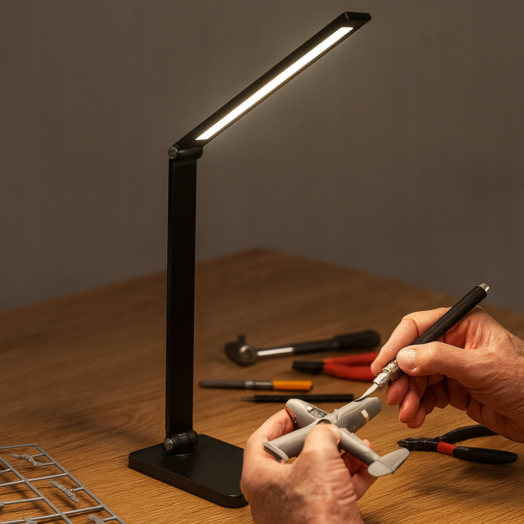 Stalinė LED lempa su įkrovikliu, lietimo būdu valdoma, pritemdoma