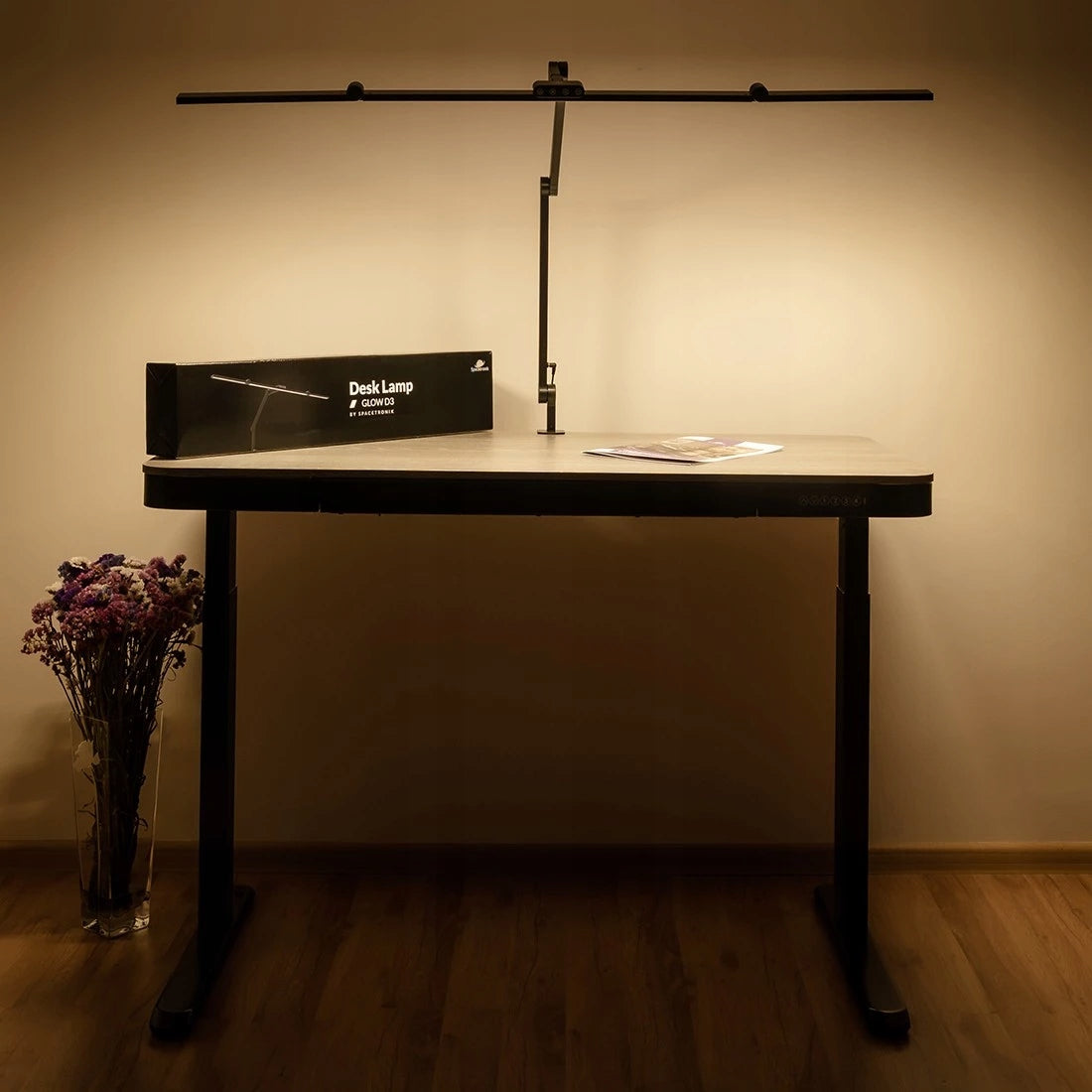 Lėmė be šešėlių braižomoji stalinė lempa su reguliuojamu kosmetiniu / manikiūro galvute