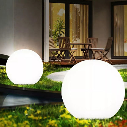 Sodo rutulio formos LED šviestuvas baltas 30cm IP65 230V E27 su integruotu smaigu į žemę