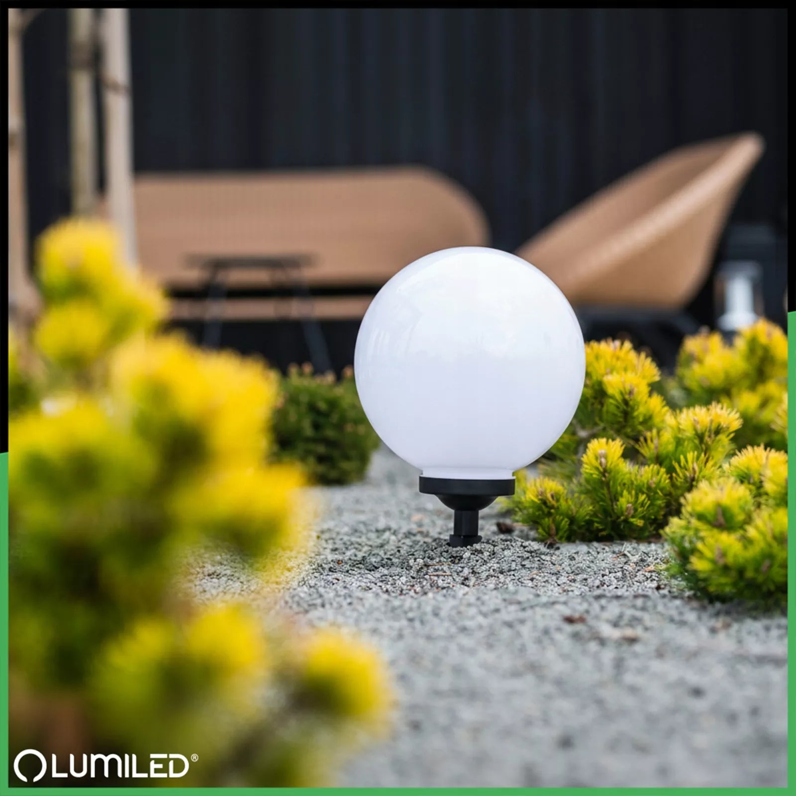 Ogrodowa lampa solarna LED KULA 30 cm wbijana do ziemi, dekoracyjna kula