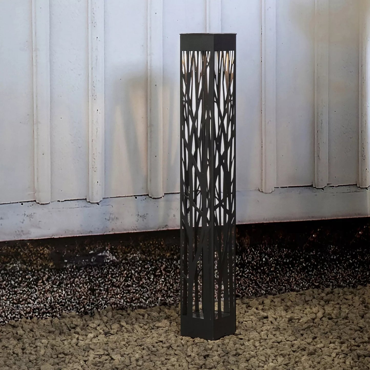 Ogrodowa lampa solarna LED POCHODNIA PŁOMIEŃ wbijana ażurowa SuperLED