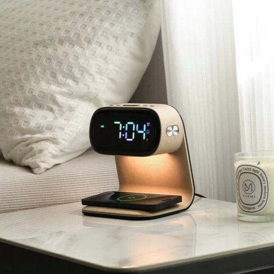 LED stalinė naktinė lemputė su Qi 15W belaidžiu įkrovikliu ir žadintuvu