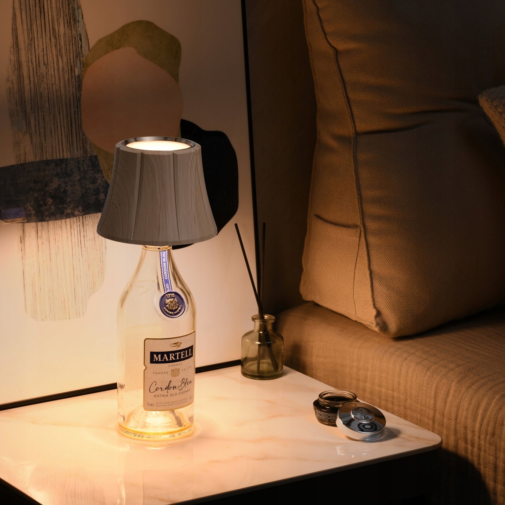 LED stalinė lemputė ant butelio 26-30 mm pasidaryk pats