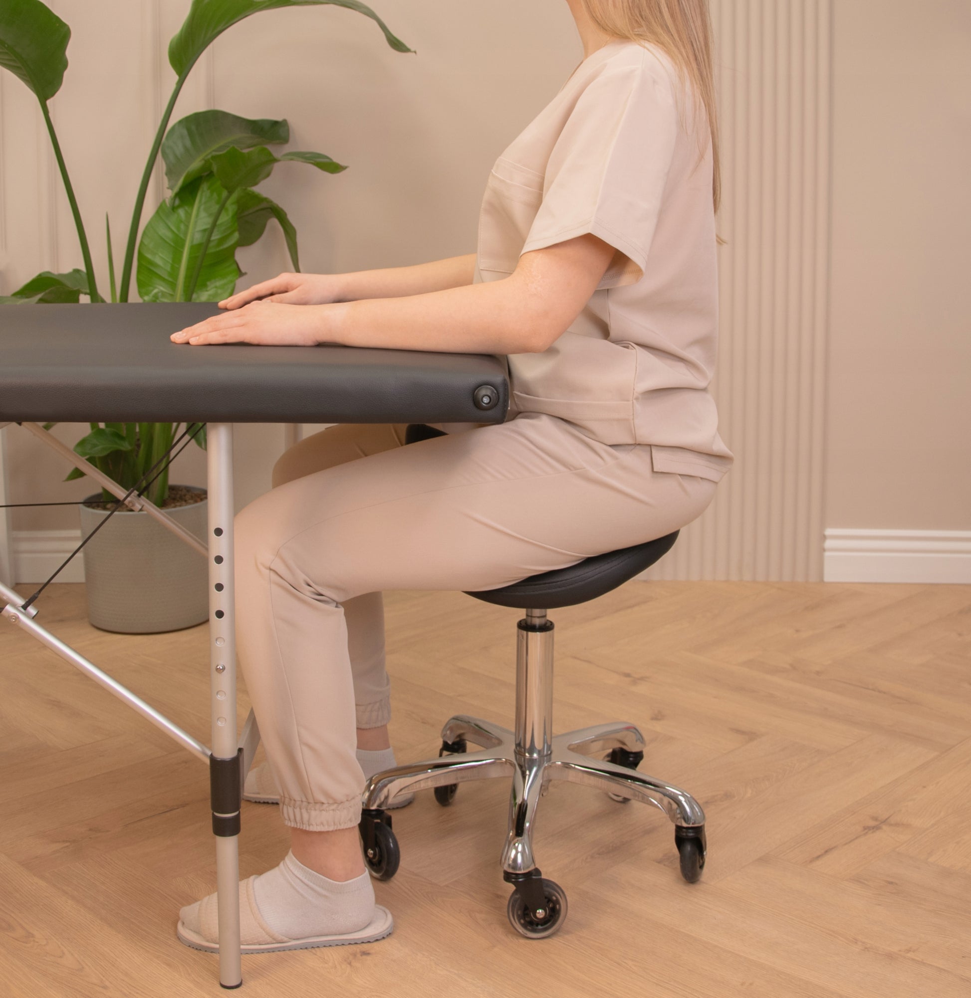 Grožio procedūrų sulankstoma nešiojama mobilioji aliumininė masažo kušetė