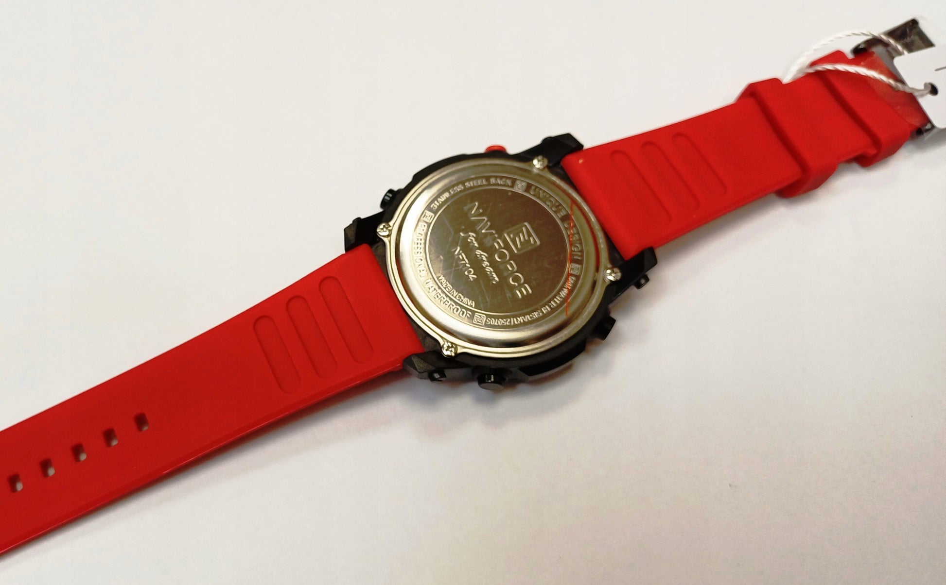 MASYvus skaitmeninis laikrodis NAVIFORCE, elektroninis karinis stilius - RAUDONAS