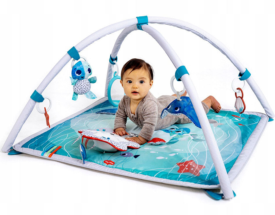 EDUKACINIS KILIMĖLIS SU LANKAIS IR KARUSELIU - ŠVIESELĖS + GARSAS