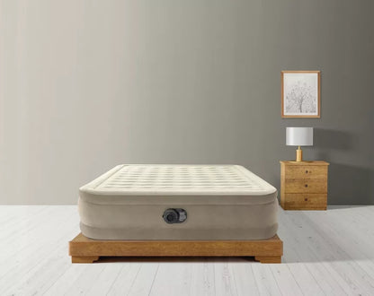 DVIGULĖ ČIUŽINYS SU ĮTAISYTU SIURBLIU + DĖKLAS 152X203X46CM INTEX 64428